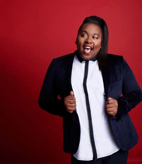 is alex newell from glee a woman